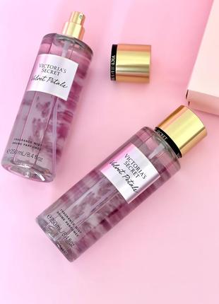 Парфюмированный спрей мист vs victoria’s secret velvet petals