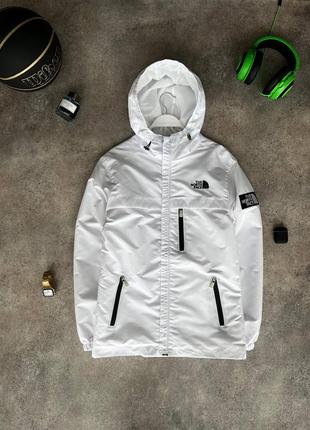 Вітровка the north face біла чоловіча