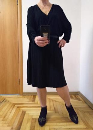 Хорошенькое трикотажное черное платье, вискоза. размер 26-286 фото
