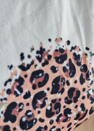 Женская футболка с леопардовым сердечком4 фото