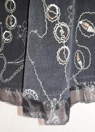 Юбка женская - черный вельвет с узором, расклешенная3 фото