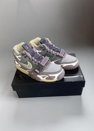 Nike air trainer 1 sp