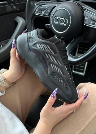 Adidas yeezy boost 700 v3 alvah