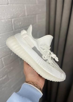 Кроссовки adidas yeezy boost3 фото