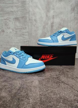 Кросівки в стилі nike air jordan 1 low blue\white