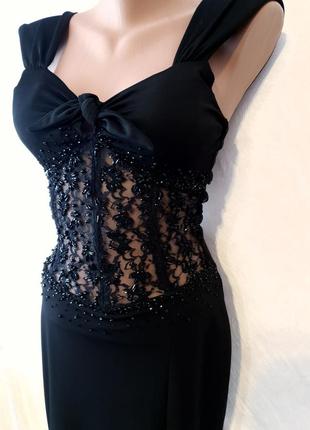 Шикарное вечернее выпускное платье черного цвета приталенное с гипюром5 фото