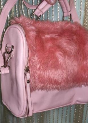 Стильная фирменная сумочка.f&amp;f