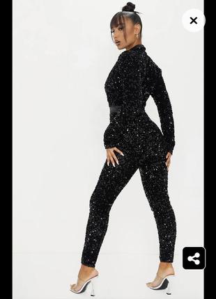 Чорний бархатний комбінезон з глибоким декольте в паєтках plt3 фото
