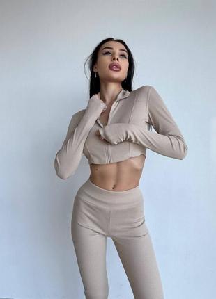 Спортивный костюм2 фото