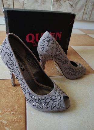Жіночі туфлі queen shoes company 37 р.