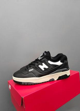 Чоловічі шкіряні кросівки new balance 550. колір чорний з бежевим