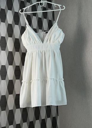 Сукня літня біла
