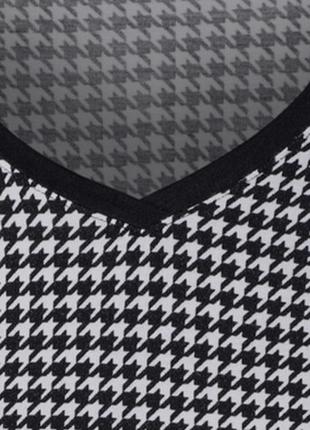Качественная и стильная блуза с принтом от tchibo германия (48/50 52/54 евро)4 фото
