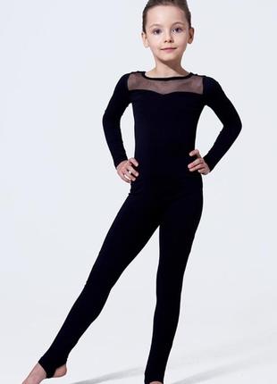 Комбінезон під п'яту для танців та гімнастики.
