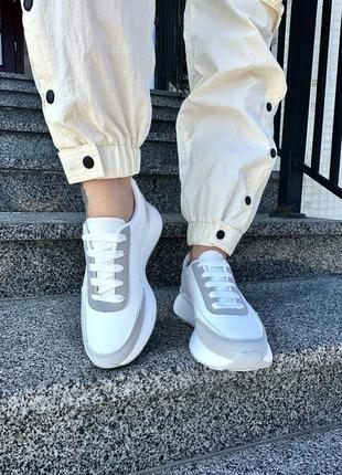 Кроссовки женские экокожа