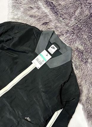 Новая оригинальная мужская куртка nike nsw bomber nylon c размер4 фото