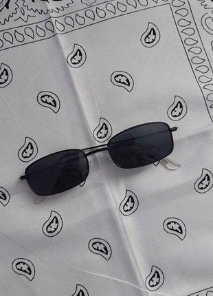 Очки солнцезащитные