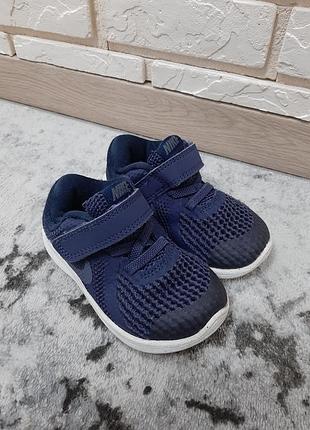 Кросівки nike 22р