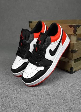 Кроссовки женккие nike air jordan 1 low белый черновые кроссовки женские найк аир джордан низкие кроссы