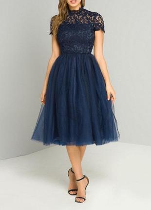 Вишукана сукня chi chi london глибокого синього кольору navy blue мереживо високої якості пишна фатинова спідниця4 фото