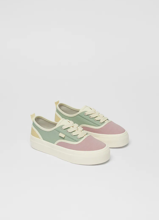 Текстильные трёхцветные кеды мокасины zara kids.