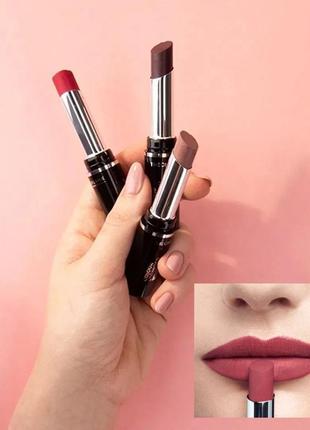 Матова помада oriflame the one colour unlimited matte