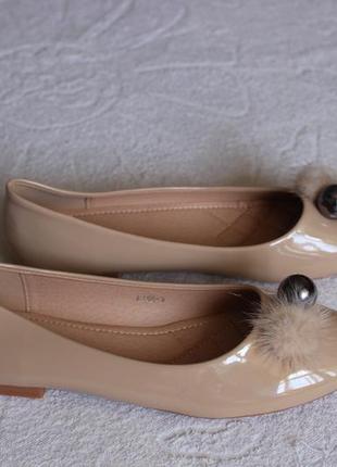 Пудровые, бежевые туфли, балетки 37 размера на низком ходу