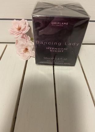 Dansing lady hipnotic night oriflame