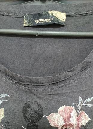 Женская футболка фирмы stradivarius, размер м, новая.2 фото