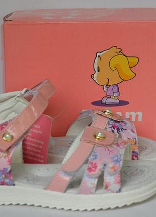 Босоніжки для дівчаток том.м 8