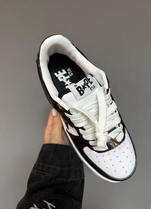 Стильные женские кроссовки a bathing ape bape sta patent black white чёрные с белым лаковые3 фото