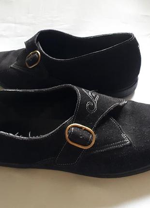 Замшеві туфлі clarks ( довжина устілки 26 см)