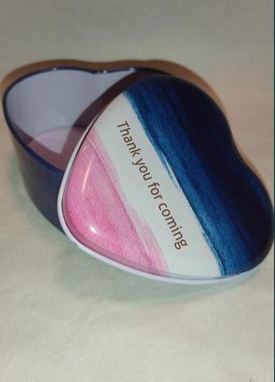 Металлическая подарочная коробочка