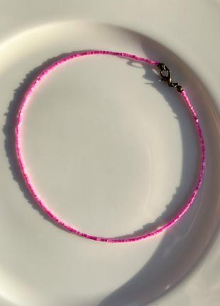 Набор цветной чокеры из сатинового бисера3 фото