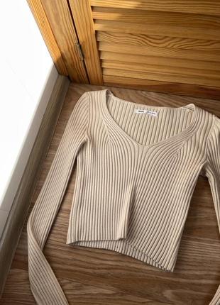 Укороченная кофточка ( топ с рукавами) в бежевом цвете