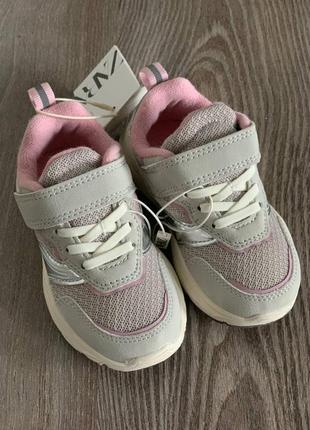 Детские кроссовки на девочку от фирмы zara/кроссовки для девочки зара