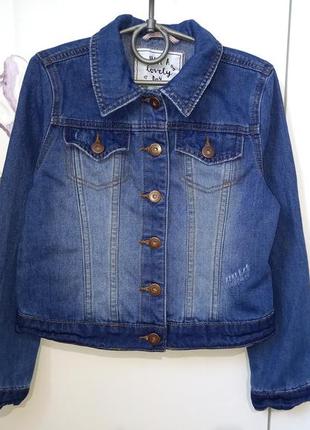 Джинсовка джинсовая куртка ветровка джинсовый пиджак для девочки 9-10 лет
