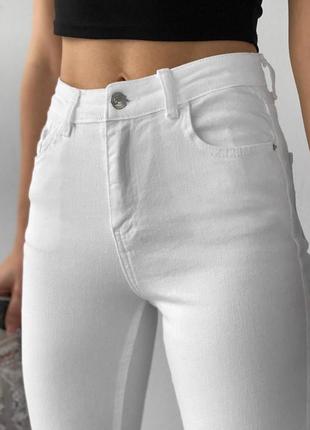 Білосніжні джинси2 фото