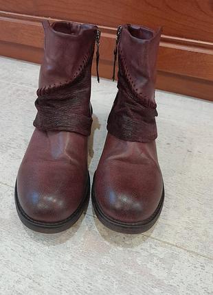 Интересные демисезонные сапожки сапоги ботинки