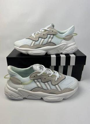 Кроссовки adidas ozweego
