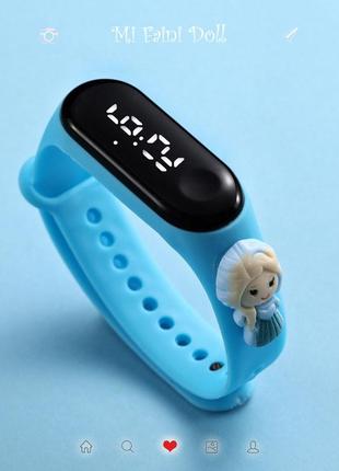 Детские сенсорные электронные часы с 3д браслетом  водонепроницаемые с куклой-принцессой эльза голубой