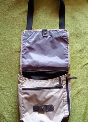 Мужская сумка через плечо nike песочно-бежевого цвета3 фото
