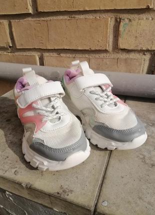 Кросівки для дівчинки3 фото