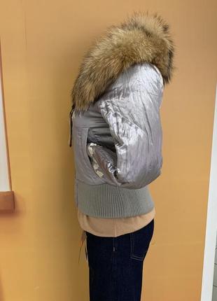 Женская куртка zu elements( воротник натуральный)3 фото