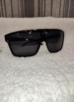 Шикарные солнцезащитные очки модель унисекс4 фото