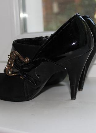 Натуральні ботильйони baldowski