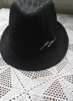 Шляпа чорна3 фото