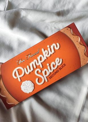 Палетка тіней для повік too faced pumpkin spice second slice 🧡8 фото