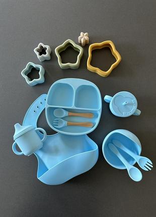 Силиконовая посуда, силиконовый нагрудник, слюнявчик, секционная тарелка на присоске, приборы, поилочка, микс цветов силиконной посуды,4 фото