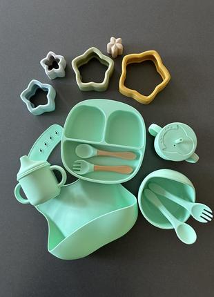 Силиконовая посуда, силиконовый нагрудник, слюнявчик, секционная тарелка на присоске, приборы, поилочка, микс цветов силиконной посуды,3 фото